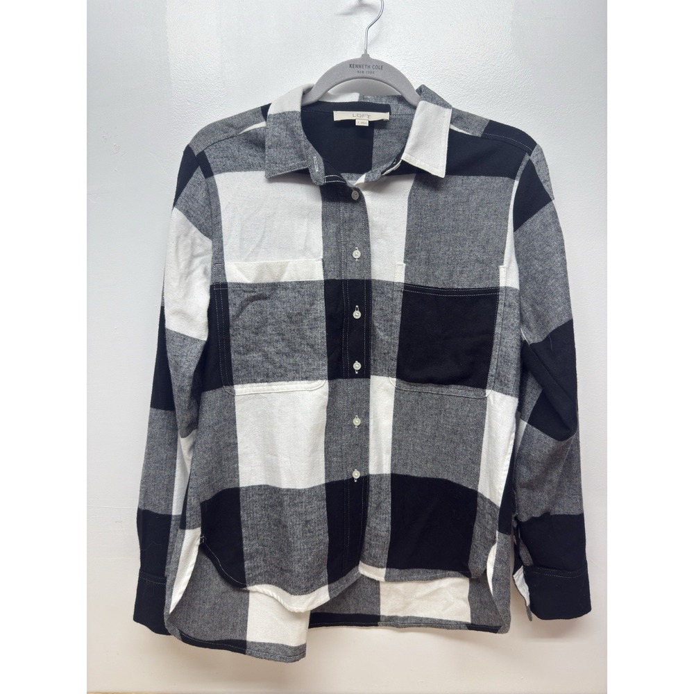 Women's The Loft Classic Shirt Black White Gray Plaid Pocket Button Up Small #42